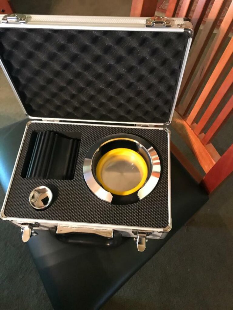 KNOCK OFF REMOVAL TOOL fits JAGUAR & ASTON MARTIN Spinner Tools